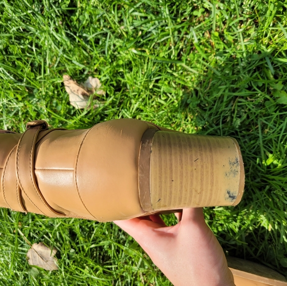 Tan fall booties - Picture 6 of 6